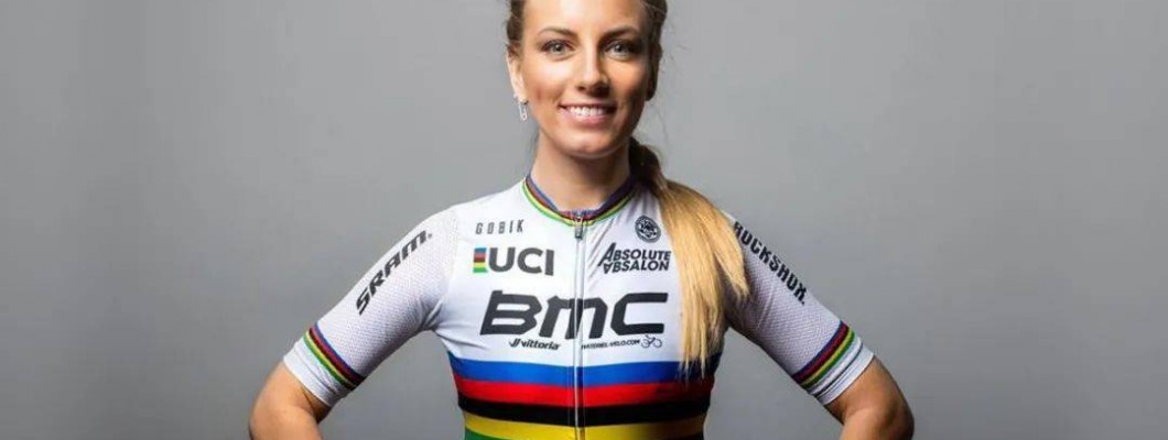 Ineos Grenadiers accueille la championne du monde Pauline Ferrand-Prévot