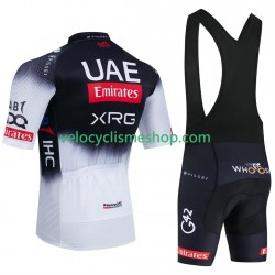 Tenue Maillot + Cuissard à Bretelles equipe pro uae team emirates 2025 Hommes N001